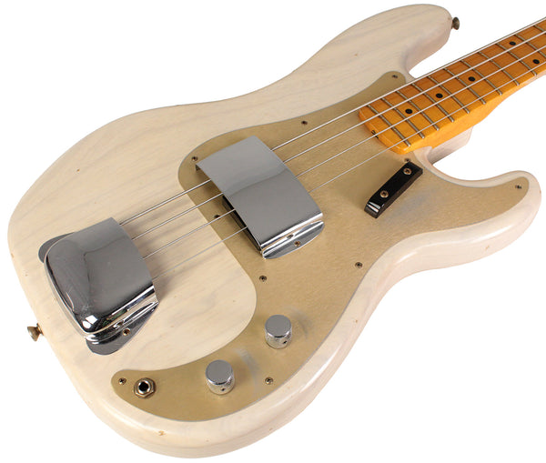 Fender japan Precision Bass クリーム色 1979 Fender Precision Bass off white, rosewood fretboard, Amazing