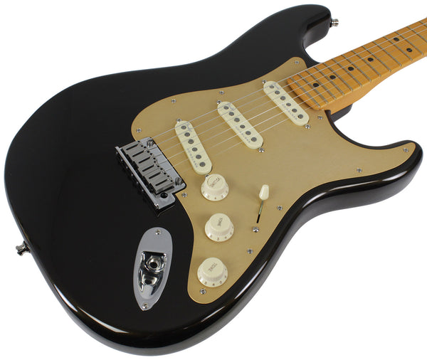 Fender American Ultra Stratocaster, Maple, Texas Tea | Humbucker Music