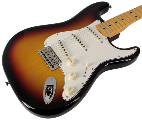 Fender Custom Shop Vintage Custom 1962 Stratocaster NOS Guitar, Maple Fingerboard, 3-Color Sunburst