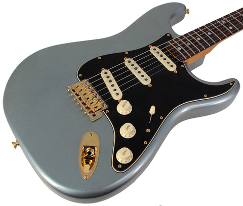 Fender Custom Shop Limited 1965 Dual-Mag Stratocaster Journeyman, Aged Blue Ice Metallic