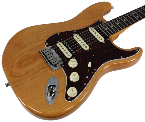 Fender American Ultra Stratocaster HSS, Rosewood, Aged Natural